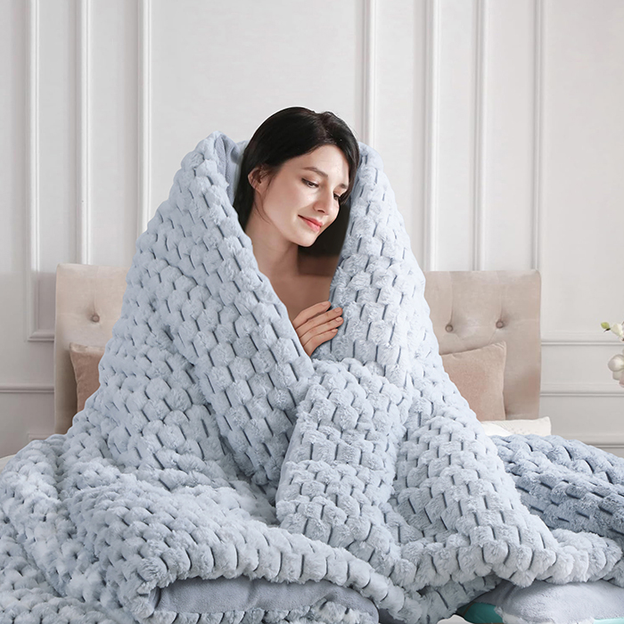 Flakes Winter Comforter